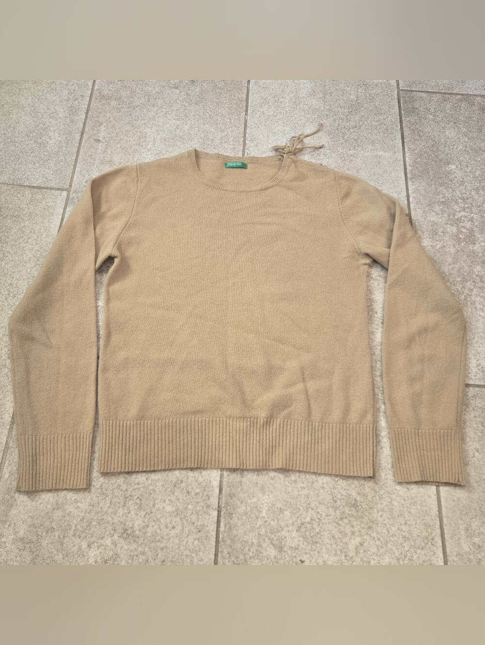 VTG 90s United Colors of Benetton Lace Up Shoulder Sweater Beige Wool Sz M